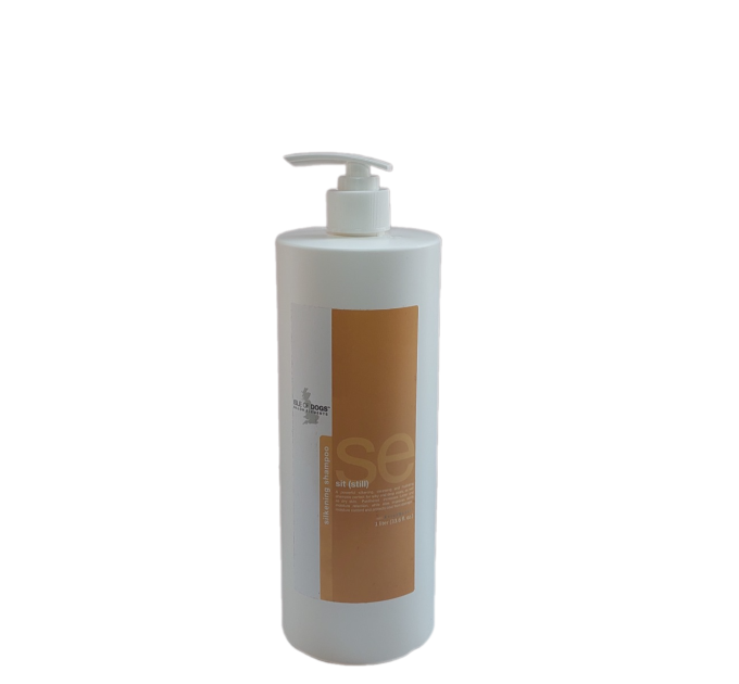 Профессиональный шампунь Isle of Dogs для шелковистой и мягкой шерсти собак Sit still 1 литр Профессиональный шампунь Isle of Dogs для шелковистой и мягкой шерсти собак Sit still 1 литр